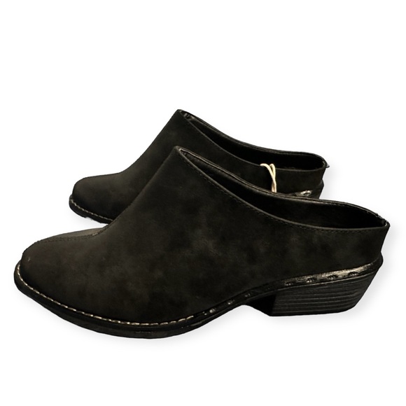 American Rag Black Suede Clog Mule Slip On Shoes NWT - Picture 1 of 12